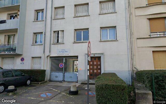 Façade : 48 rue Robespierre, Saint-Étienne